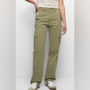Pull&Bear Green Khaki Cargo Pants